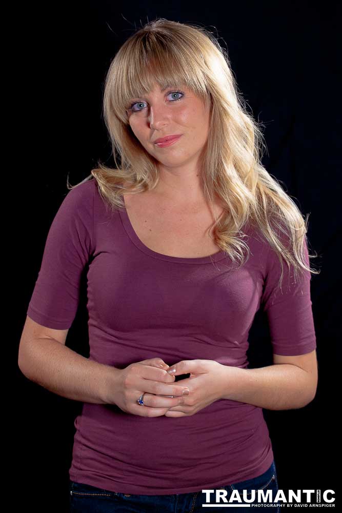 I met T'Lane through a session I shot for a friend of hers on Manhattan Beach. She was absolutely gorgeous and I was thrilled that she agreed to shoot with me.